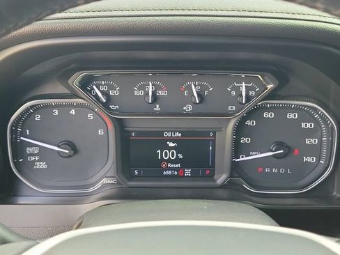 Used 2021 GMC Sierra 1500 Elevation w/ X31 Off-Road Package AWD/4WD image 29
