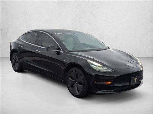 Used 2019 Tesla Model 3 Standard Range Plus RWD image 3