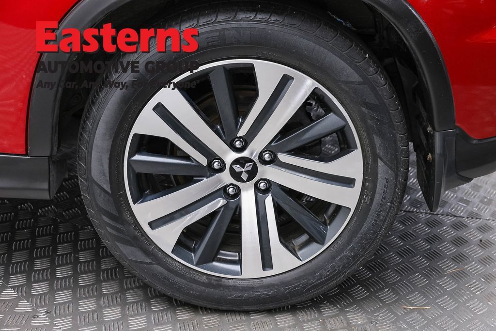 Used 2023 Mitsubishi Outlander Sport ES AWD/4WD image 10
