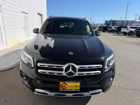 Used 2023 Mercedes-Benz GLB 250 4MATIC image 9