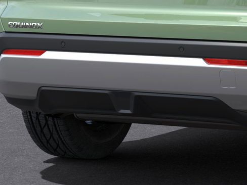 New 2025 Chevrolet Equinox LT w/ Safety and Technology Package image 14