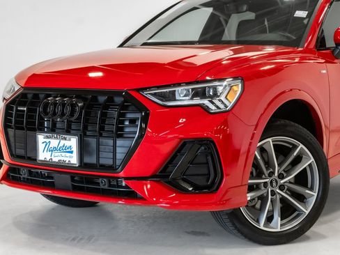 Used 2023 Audi Q3 2.0T Premium Plus w/ Premium Plus Package AWD/4WD image 2