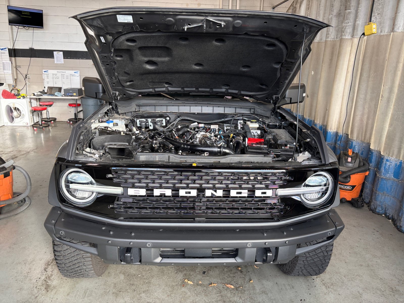 Used 2023 Ford Bronco Wildtrak AWD/4WD image 21