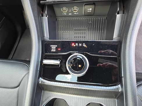 New 2026 Jeep Grand Cherokee L Limited AWD/4WD image 18