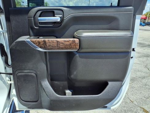 Used 2021 GMC Sierra 2500 Denali w/ Denali Ultimate Package image 15