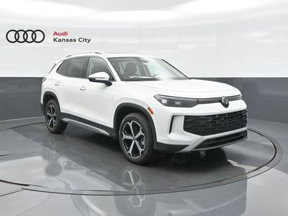 New 2026 Volkswagen Tiguan SE