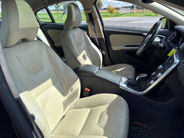 Used 2016 Volvo S60 T5 Premier FWD image 13