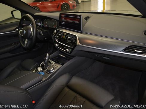 Used 2023 BMW 530i w/ M Sport Package image 16