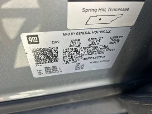 Used 2023 GMC Acadia SLT AWD/4WD image 10