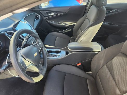 Used 2024 Chevrolet Malibu LT image 12