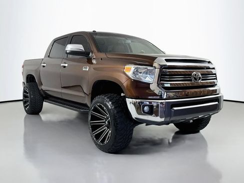 Used 2017 Toyota Tundra 1794 Edition AWD/4WD image 4