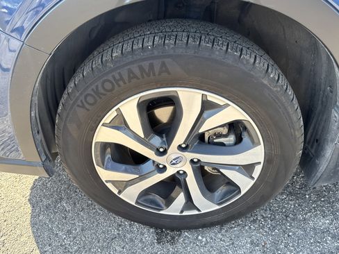 Used 2021 Subaru Outback Limited w/ Popular Package #2 image 9