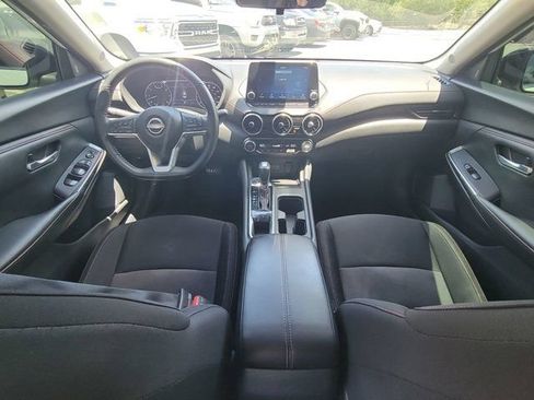 Used 2024 Nissan Sentra SR w/ Trunk Package FWD image 2