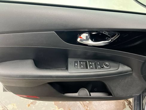 Used 2021 Kia Forte EX FWD image 22