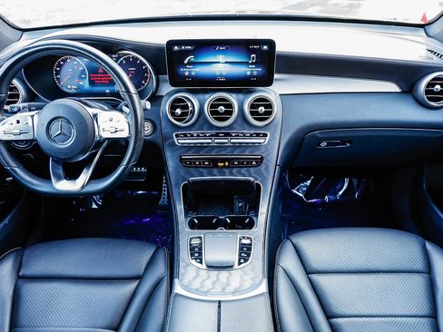 Used 2023 Mercedes-Benz GLC 300 4MATIC Coupe image 10