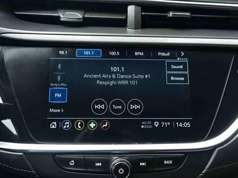Used 2021 Buick Encore GX Essence w/ Experience Buick Package FWD image 31