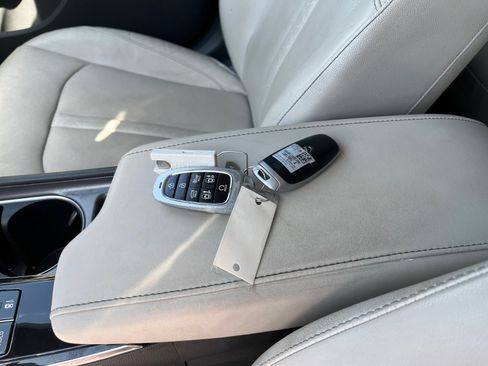 Used 2023 Hyundai Sonata Limited w/ Cargo Package FWD image 34