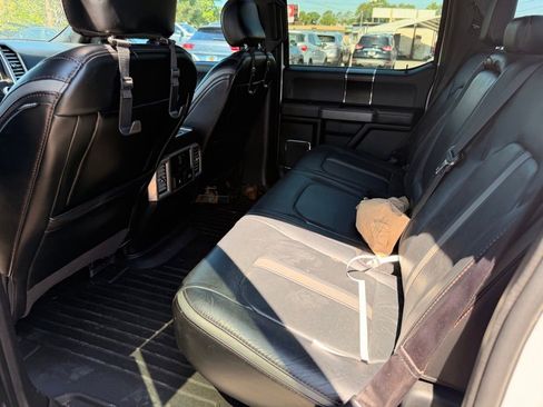 Used 2018 Ford F150 Platinum w/ Equipment Group 701A Luxury AWD/4WD image 6