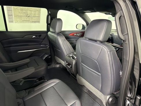 New 2026 Chevrolet Traverse Z71 w/ Enhanced Driving Package AWD/4WD image 19