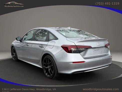 Used 2025 Honda Civic Sport image 7