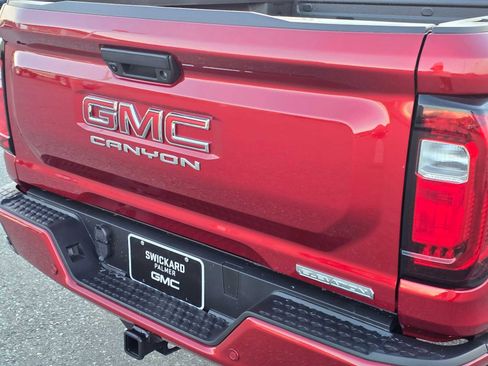 New 2026 GMC Canyon Elevation w/ Convenience Package image 13