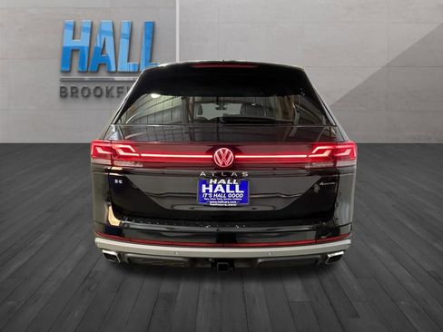 New 2026 Volkswagen Atlas Peak Edition AWD/4WD image 4