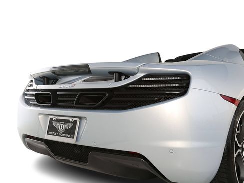 Used 2014 McLaren MP4-12C Spider RWD image 14
