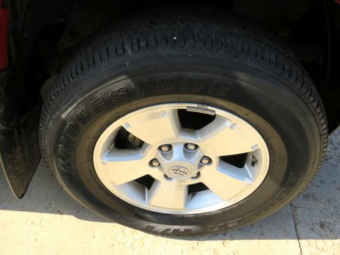 Used 2015 Toyota Tacoma TRD Pro image 18