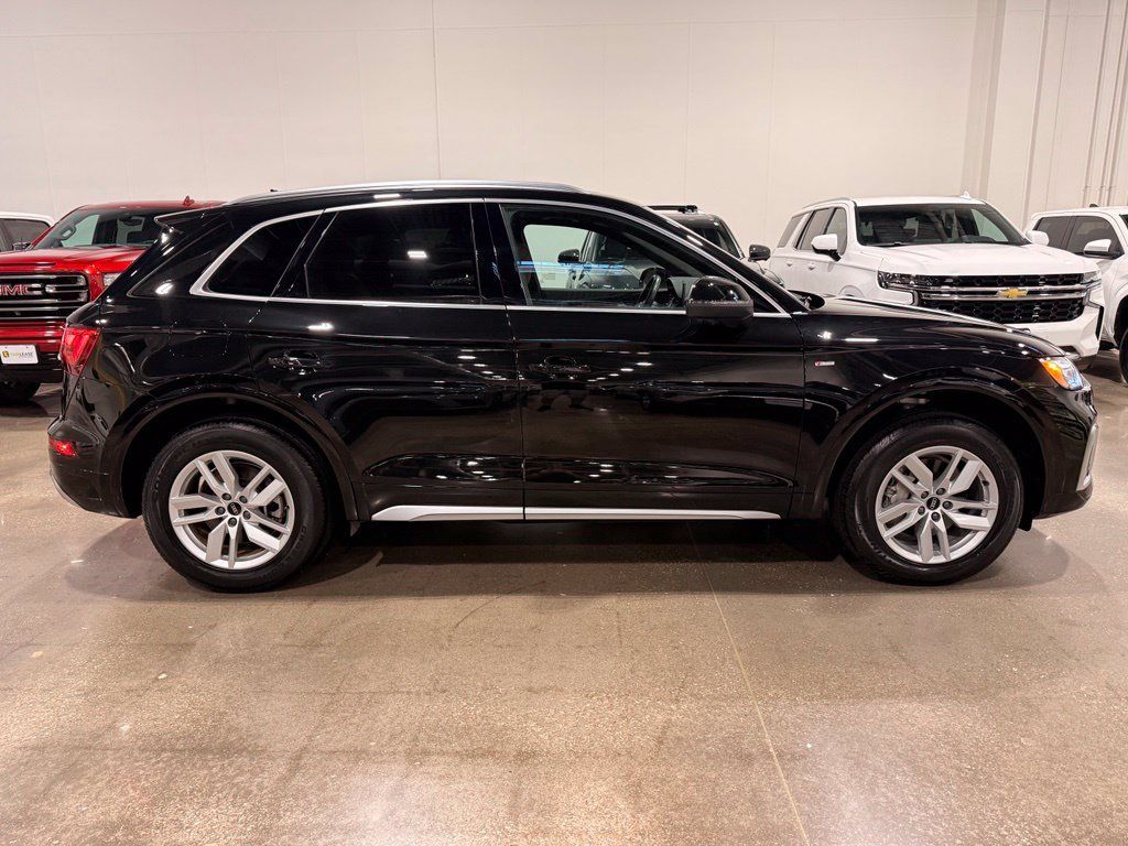 Used 2023 Audi Q5 2.0T Premium AWD/4WD image 4