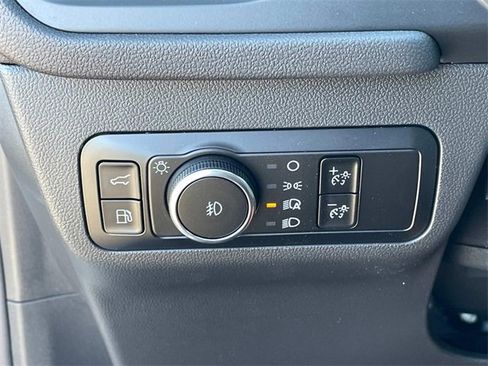 New 2025 Ford Escape SE image 14