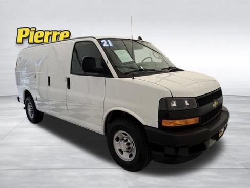 Used 2021 Chevrolet Express 2500 w/ Driver Convenience Package RWD image 6