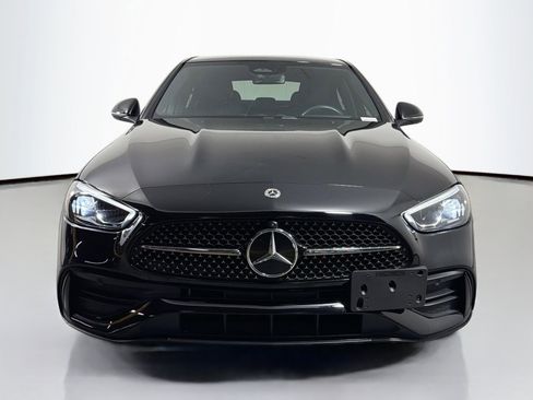 Used 2024 Mercedes-Benz C 300 4MATIC Sedan image 2