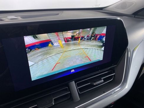 New 2026 Chevrolet Trax LT w/ Driver Confidence Package image 14