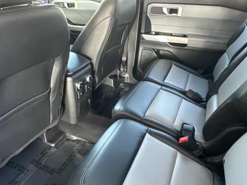 Certified 2022 Ford Explorer XLT w/ Equipment Group 202A image 13