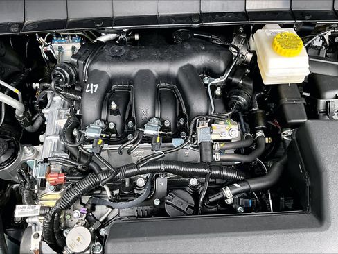 New 2026 Nissan Pathfinder Platinum FWD image 17