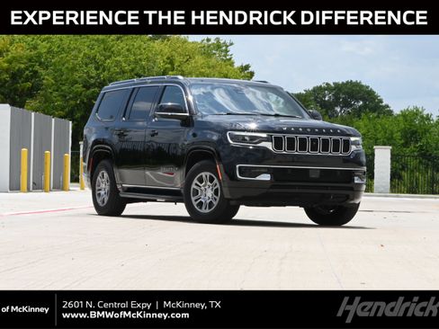 Used 2023 Jeep Wagoneer 4WD w/ Convenience Group I image 1