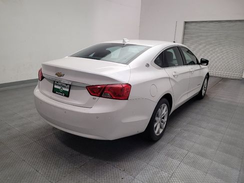 Used 2016 Chevrolet Impala LT w/ Convenience Package FWD image 9