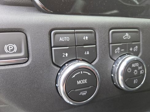 New 2026 GMC Sierra 1500 Elevation w/ X31 Off-Road Package image 6