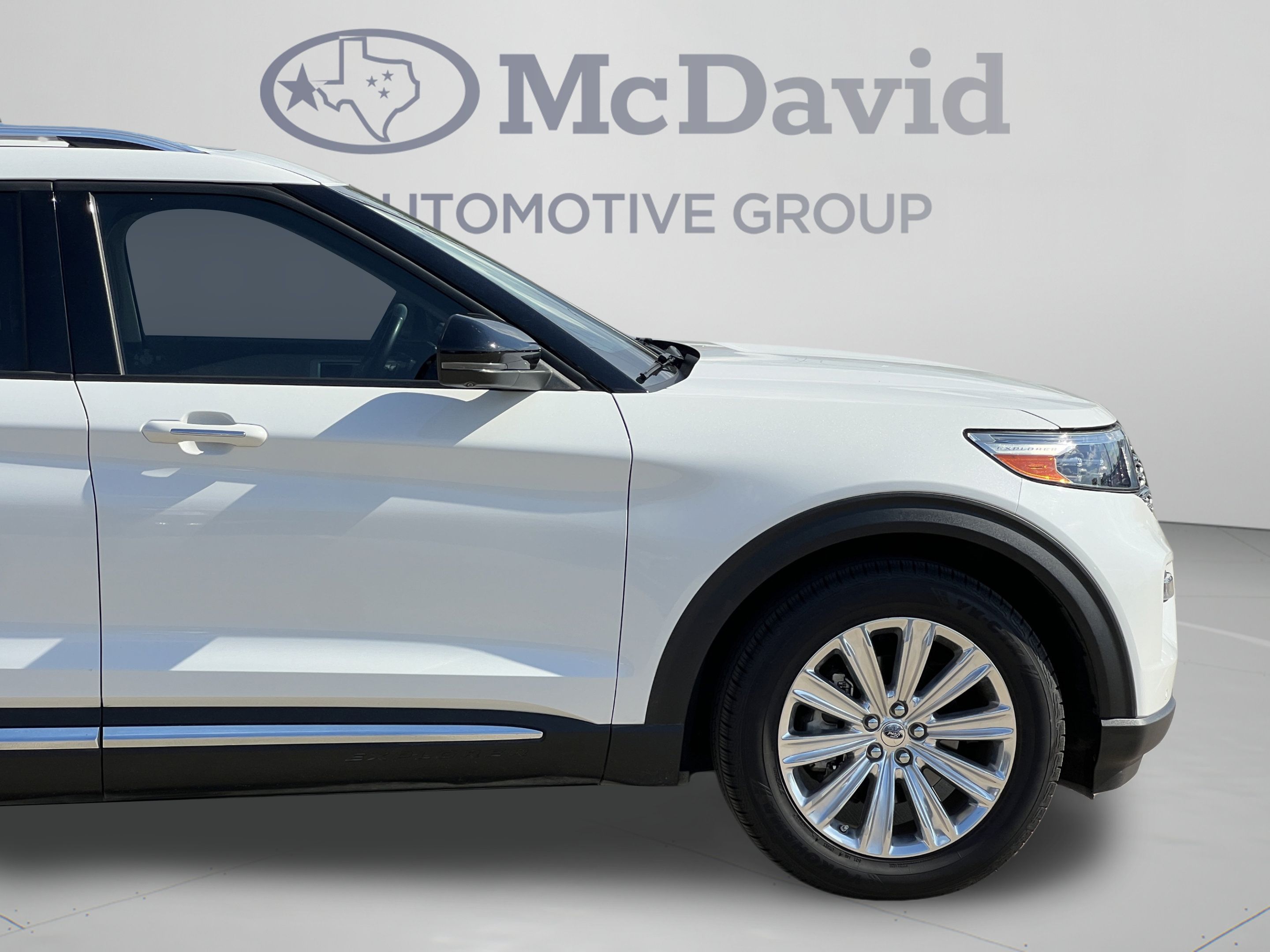 Used 2020 Ford Explorer Limited w/ Class III Trailer Tow Package RWD image 36