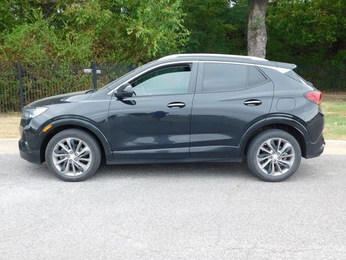 Used 2020 Buick Encore GX Select w/ Sport Touring Package FWD image 8
