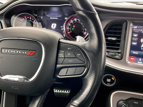 Used 2019 Dodge Challenger R/T Scat Pack RWD image 21