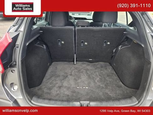 Used 2020 Nissan Kicks SV FWD image 14