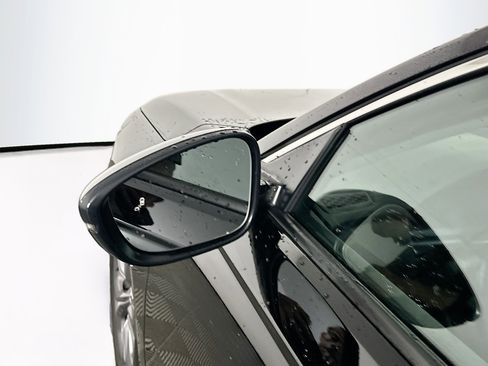 Used 2025 Honda Accord EX-L image 16