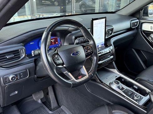 Used 2021 Ford Explorer ST w/ Equipment Group 401A image 22