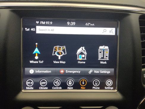 Used 2018 Jeep Grand Cherokee Altitude image 25