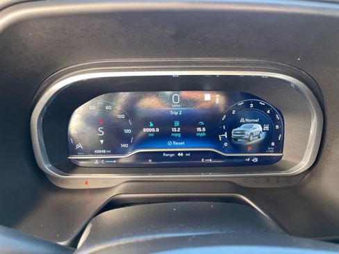 Used 2023 Chevrolet Tahoe LT image 30