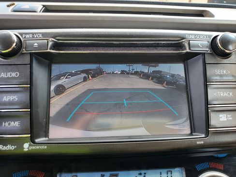 Used 2015 Toyota RAV4 Limited FWD image 43
