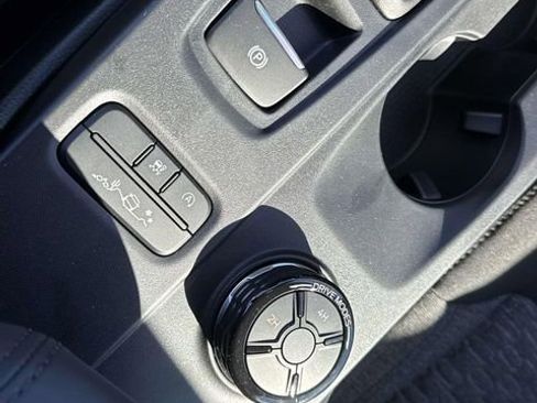 New 2025 Ford Ranger XLT w/ Equipment Group 301A High image 29