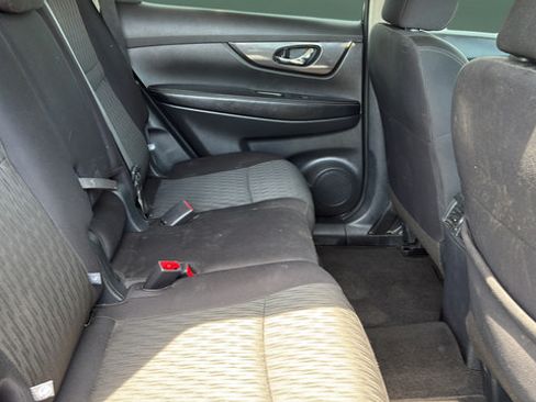 Used 2020 Nissan Rogue SV w/ Premium Package AWD/4WD image 21