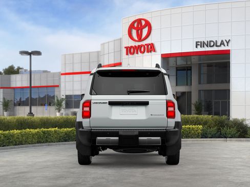 New 2027 Toyota Land Cruiser w/ Premium Package AWD/4WD image 8
